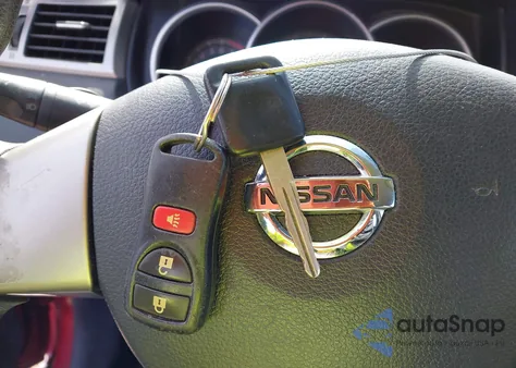 2011 Nissan Versa 1.8S из США, поврежденный, VIN 3N1BC1AP2BL468032